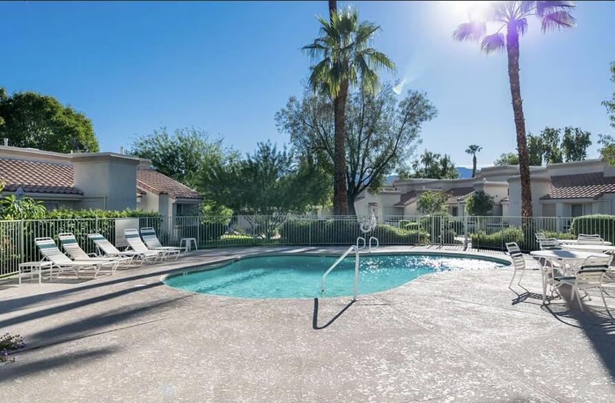 74800 Sheryl Avenue 11-1