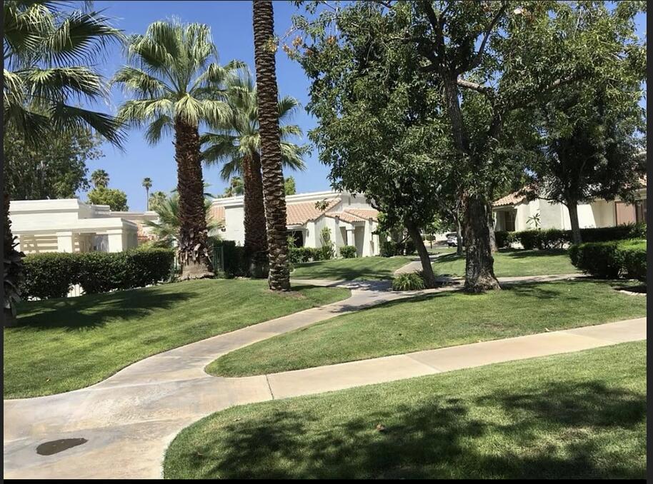 74800 Sheryl Avenue 11-1