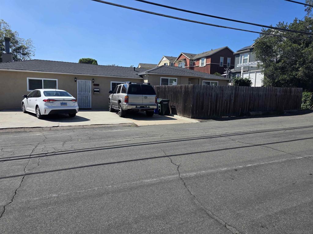 La Mesa - Residential