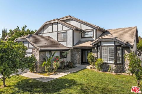 Photo of 18251 Chase Street, Northridge, CA 91325 (MLS # 26662937)