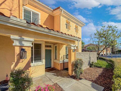 Photo of 2930 Esperanza Way #B, Simi Valley, CA 93063 (MLS # 226000555)