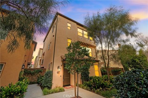 206 Milky Irvine CA 92618