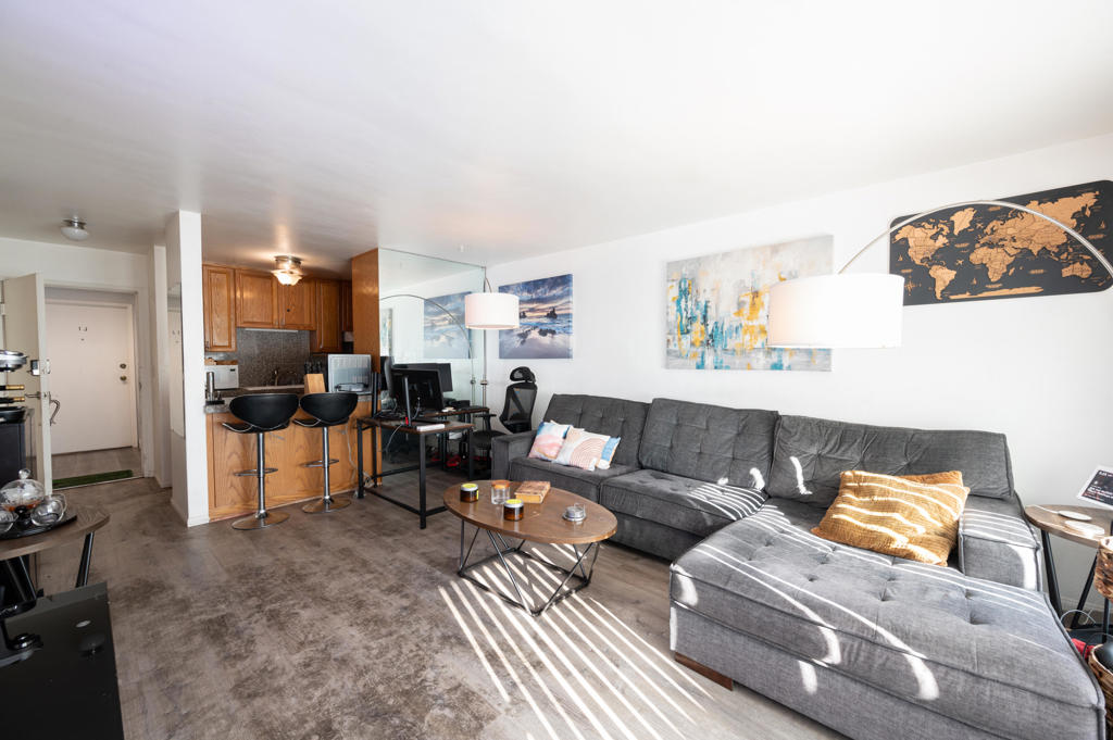 1645 Emerald Street 1g