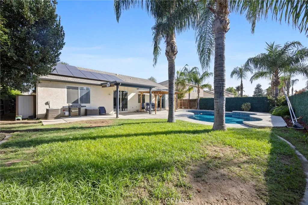 Bakersfield, California 93312, United States, 4 Bedrooms Bedrooms, ,2 BathroomsBathrooms,Residential,Active,221066