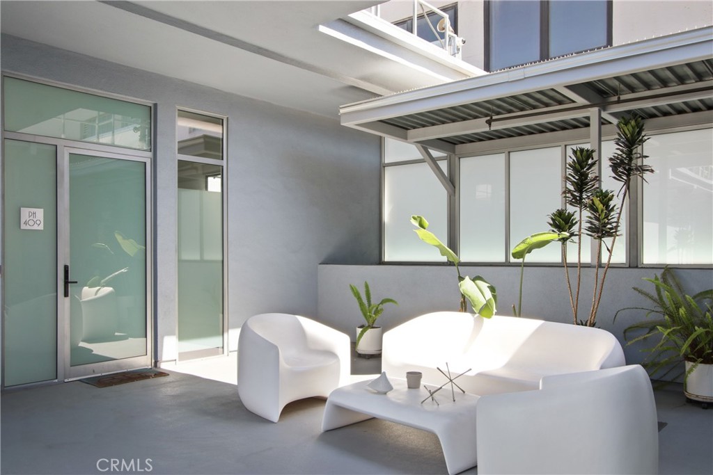 Downtown (DT) - Residential Lease