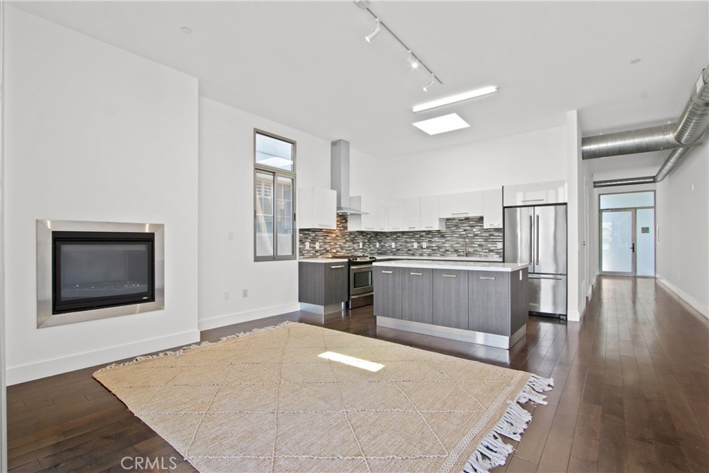 Downtown (DT) - Residential Lease