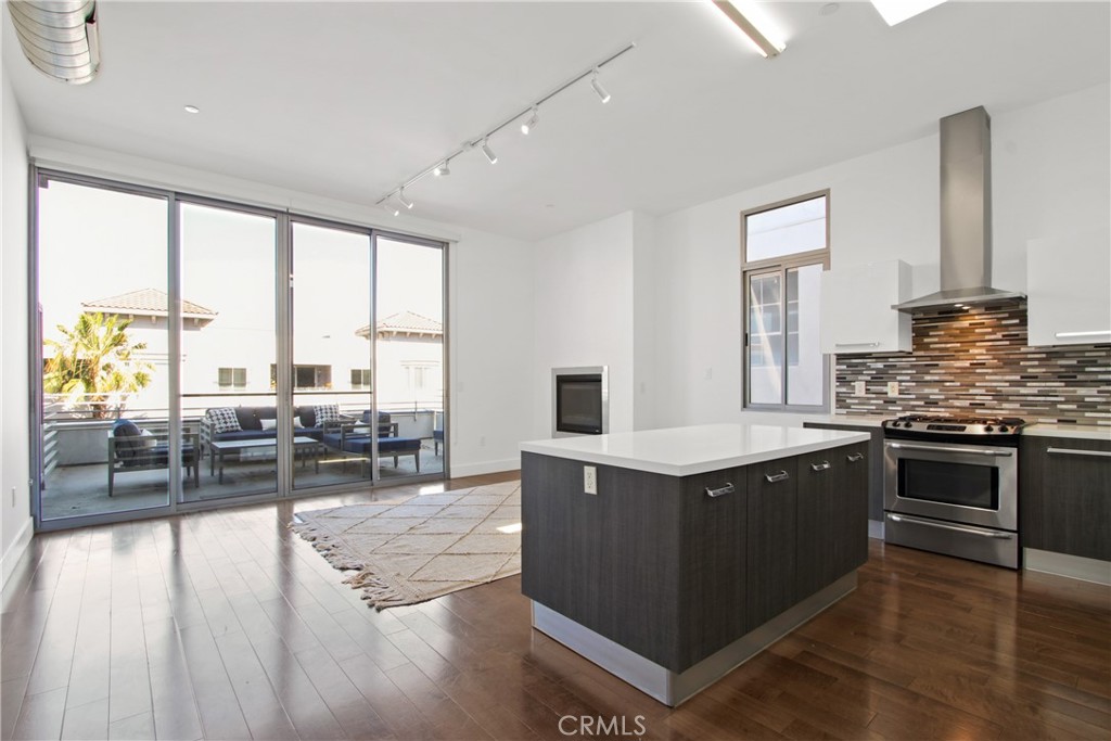 Downtown (DT) - Residential Lease