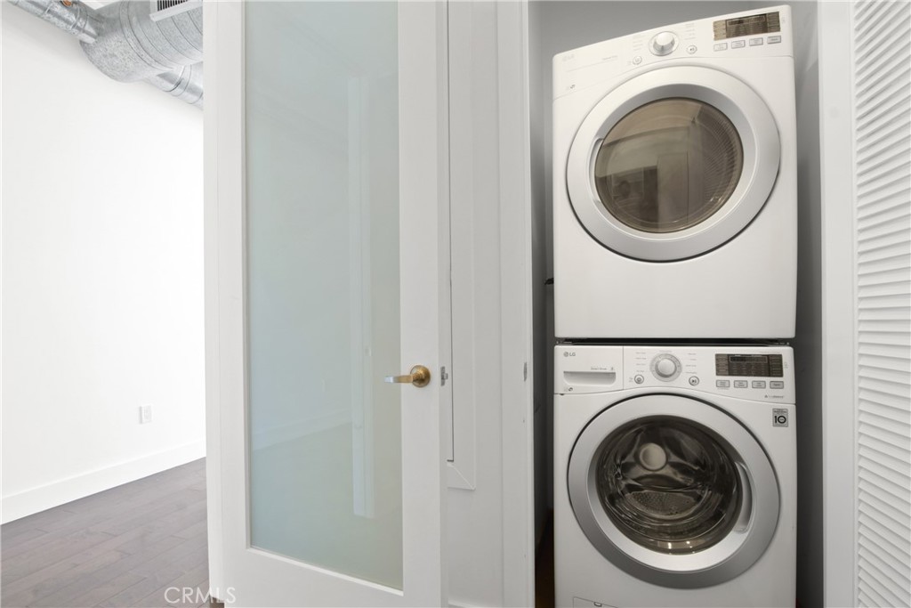 Downtown (DT) - Residential Lease