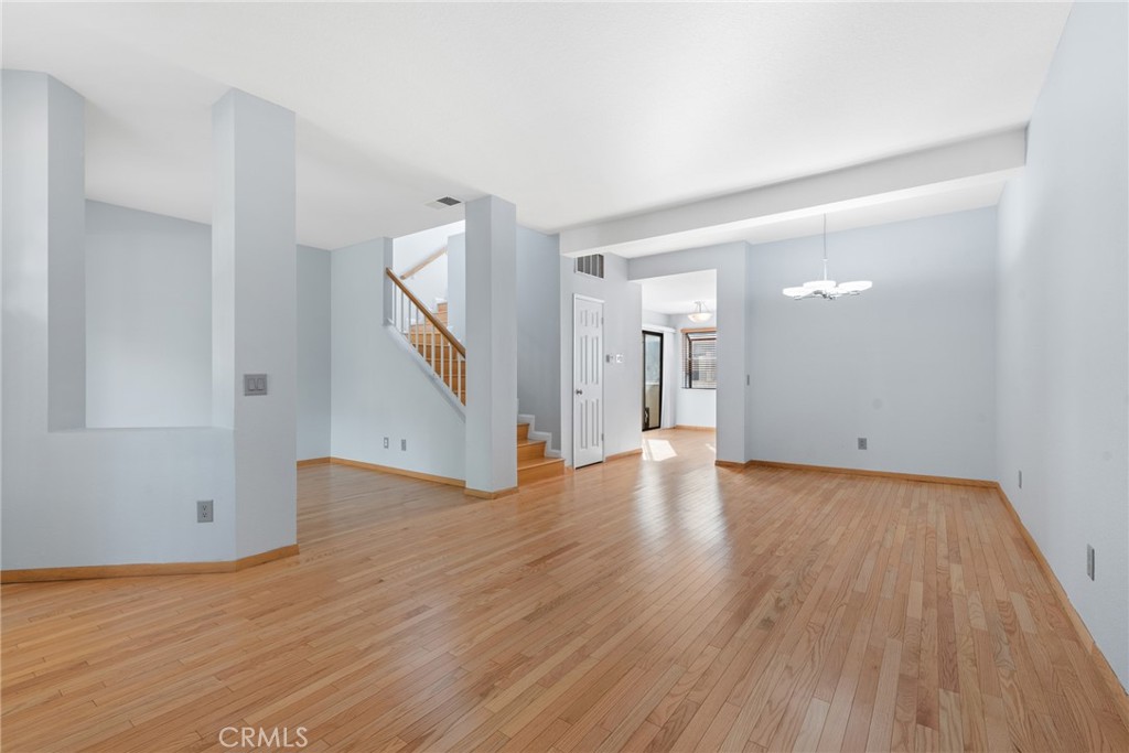 2615 Plaza Del Amo 606