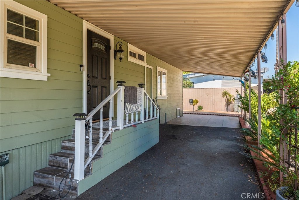 1025 S Riverside Avenue 121