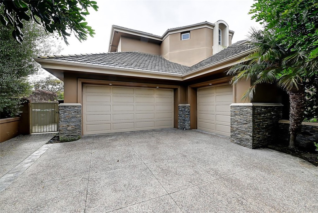 Ocean Ranch ~ Custom (BBC) - Residential Lease