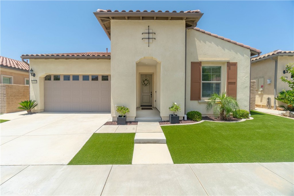 24385 Overlook Drive
