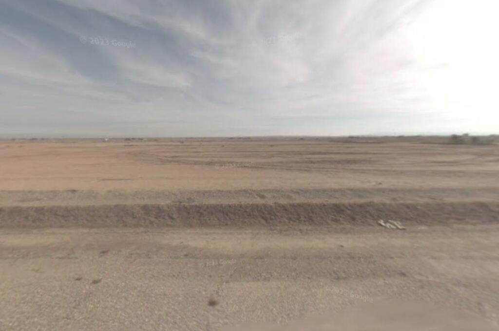 Great opportunity to invest in an up and coming area of California known as ''Lithium Valley'' This great vacant lot located East of HWY 86 with water, sewer, and Power near by. This is your chance to buy and hold for future appreciation. Whether you are planning to build a home or planning to sell for future value you can't go wrong. With beautiful views of the mountains and the Salton Sea and amazing sunrises and sunsets you will enjoy owning your own piece of land in this area that has tremendous potential. Hurry, don't miss your chance to see development happen before your very own eyes. Buyer and Buyer's agent to do their own due diligence Seller and seller's agent makes no warranties or representations about the land, Near elementary and high schools, close to Family Dollar, Dollar General, restaurants, gas stations and Red Earth casino.