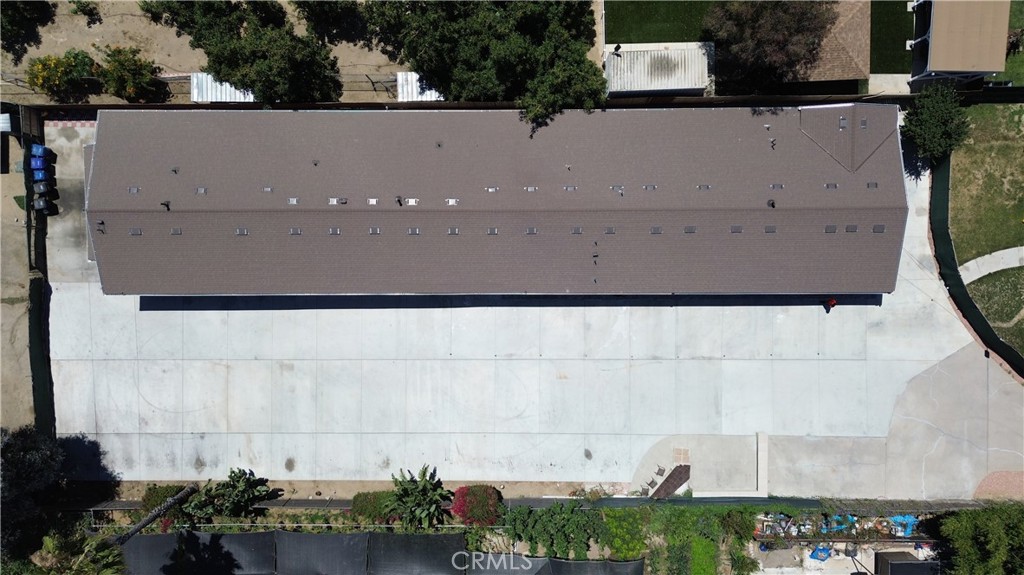 1387 W Francis