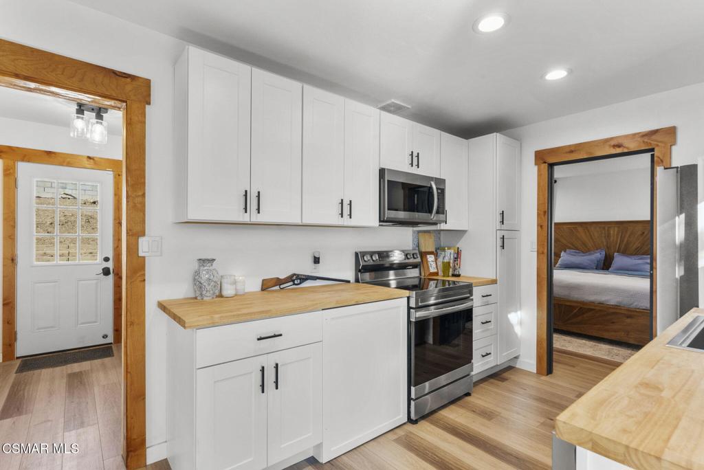 Old Agoura - 850 - 850 - Residential