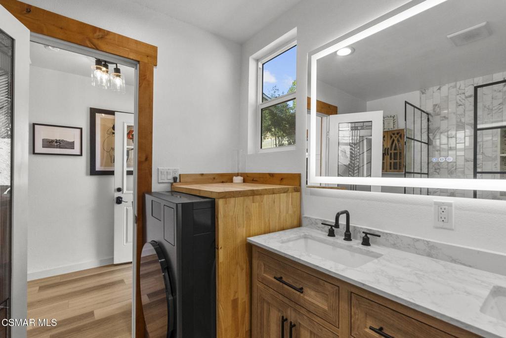 Old Agoura - 850 - 850 - Residential