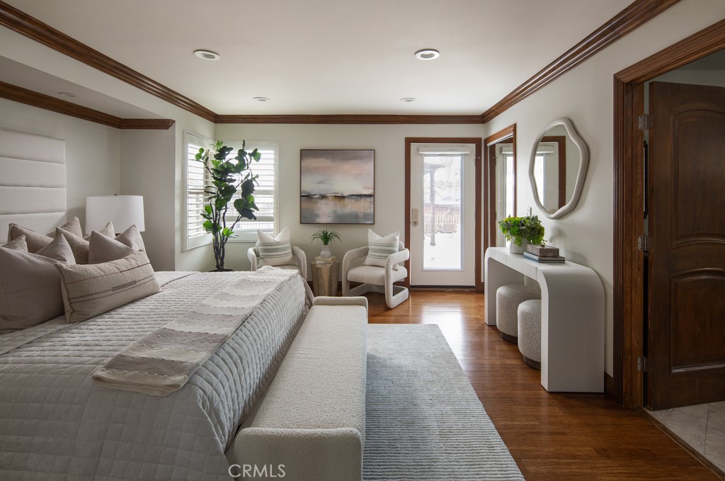 Newport Heights (NEWH) - Residential