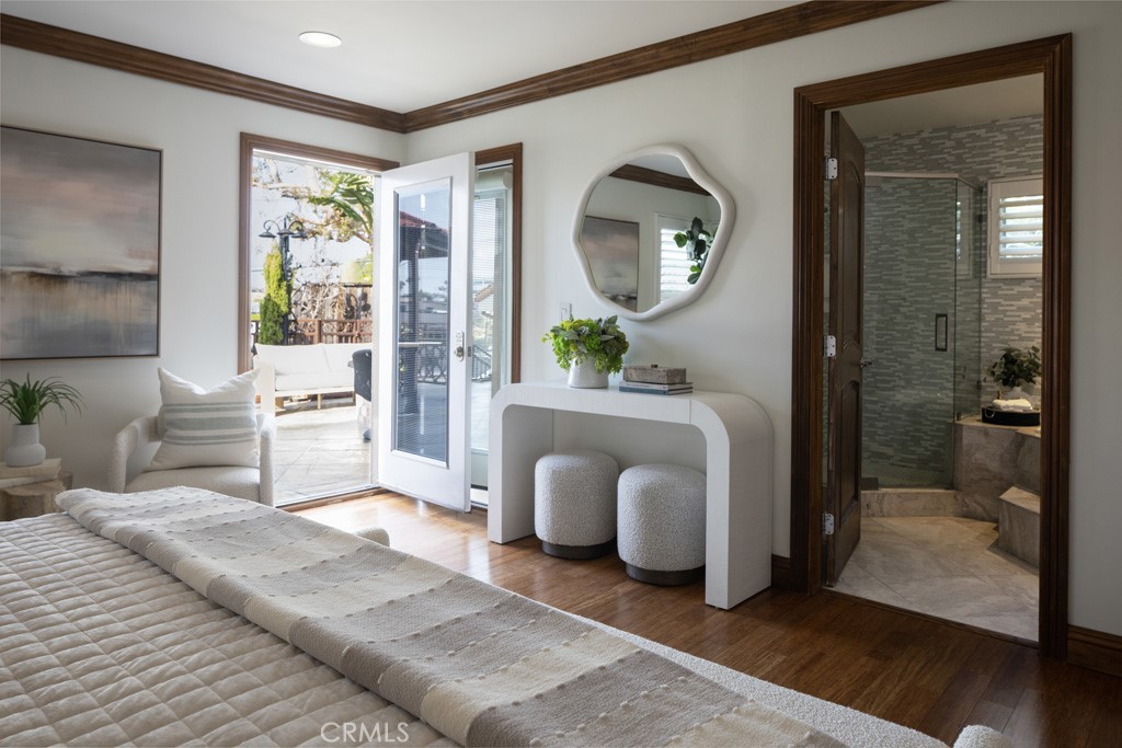 Newport Heights (NEWH) - Residential