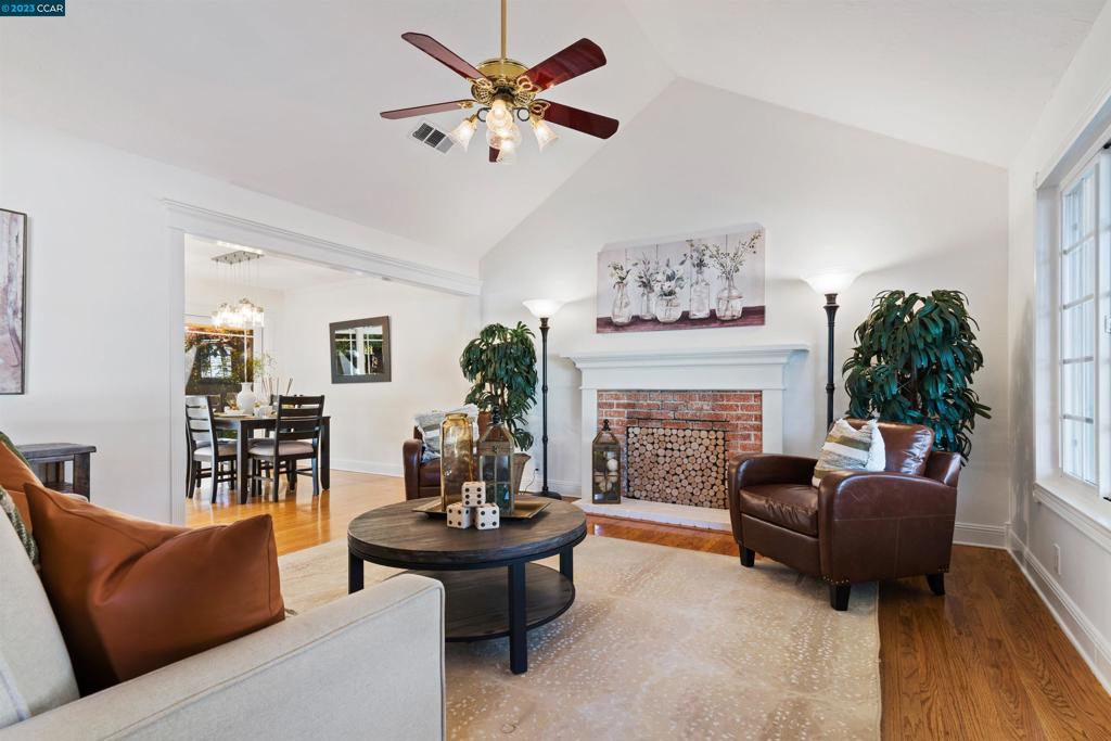 BISHOP ESTATES - Residential