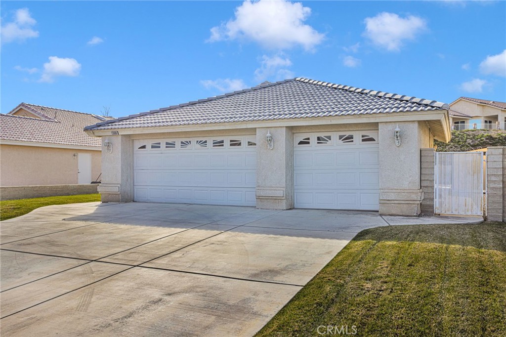 13900 Spring Valley Parkway