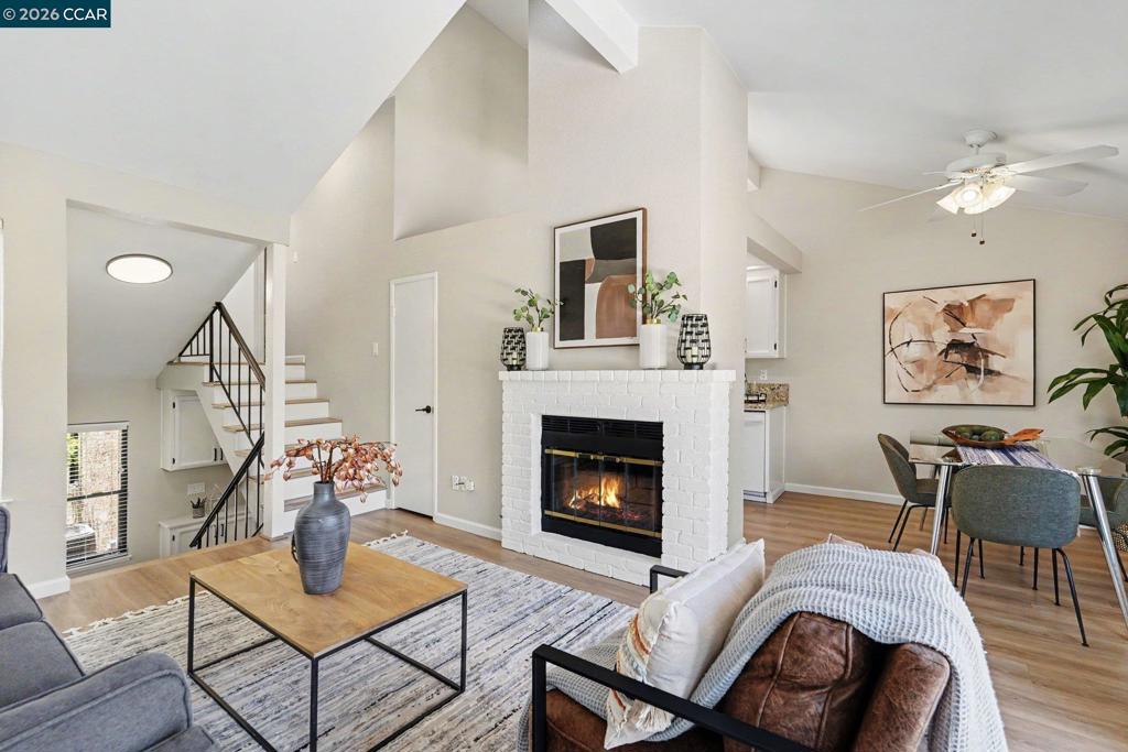 2042 Lost Lake Pl