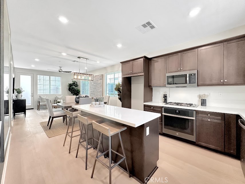 843 Cranberry Way