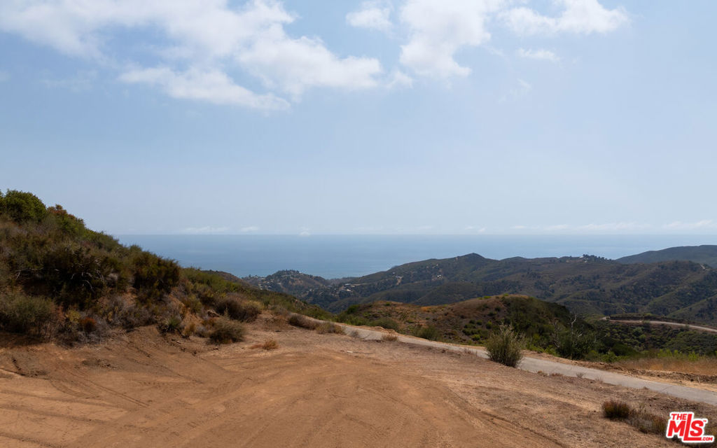 2388 Mar Vista Ridge Road