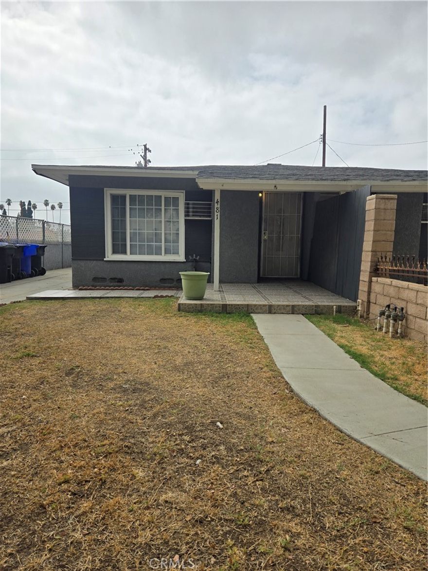 Welcome to 481 and 483 This GREAT Duplex in a nice neighborhood of San Bernardino, each Unit has 1 bedroom and  1 bathroom and both come with a bonus room, Separate Gas, electric, trash, water is together.  This 2 unit is located  Near San Bernardino high school, stores and shopping centers, ask for a showing today.