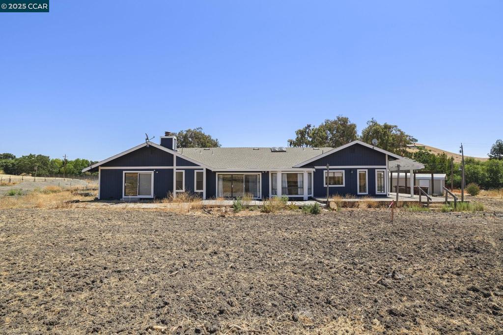 LAWRENCE ESTATES - Residential