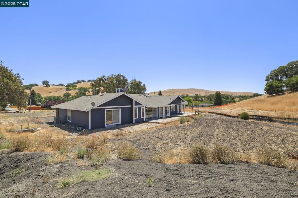 LAWRENCE ESTATES - Residential