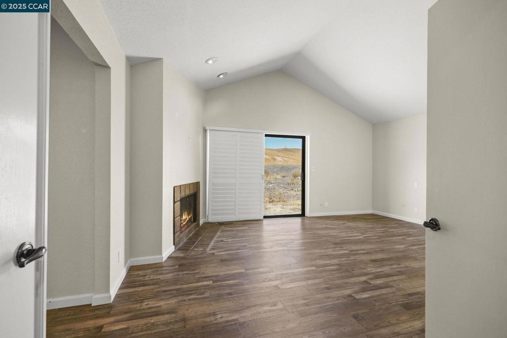 LAWRENCE ESTATES - Residential