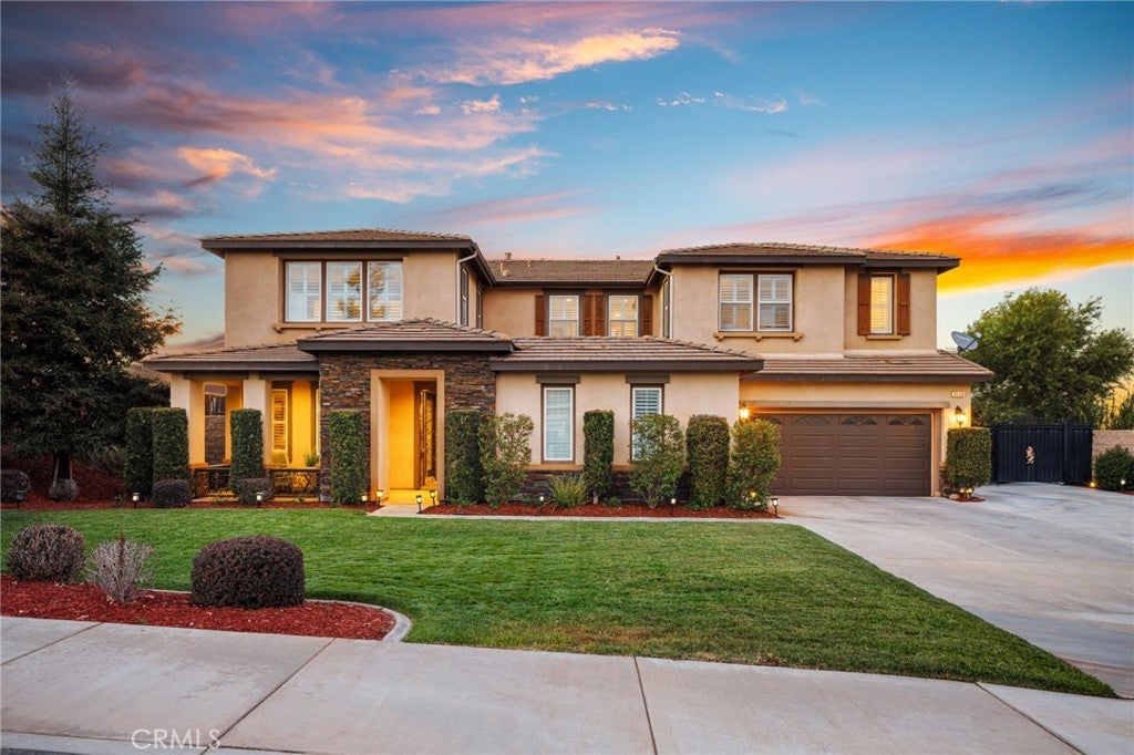 Photo of 18664 Lemonwood Ln LN, Riverside, CA 92508 (MLS # IV26194150)