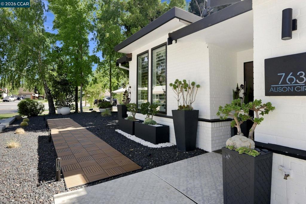 763 Alison Circle