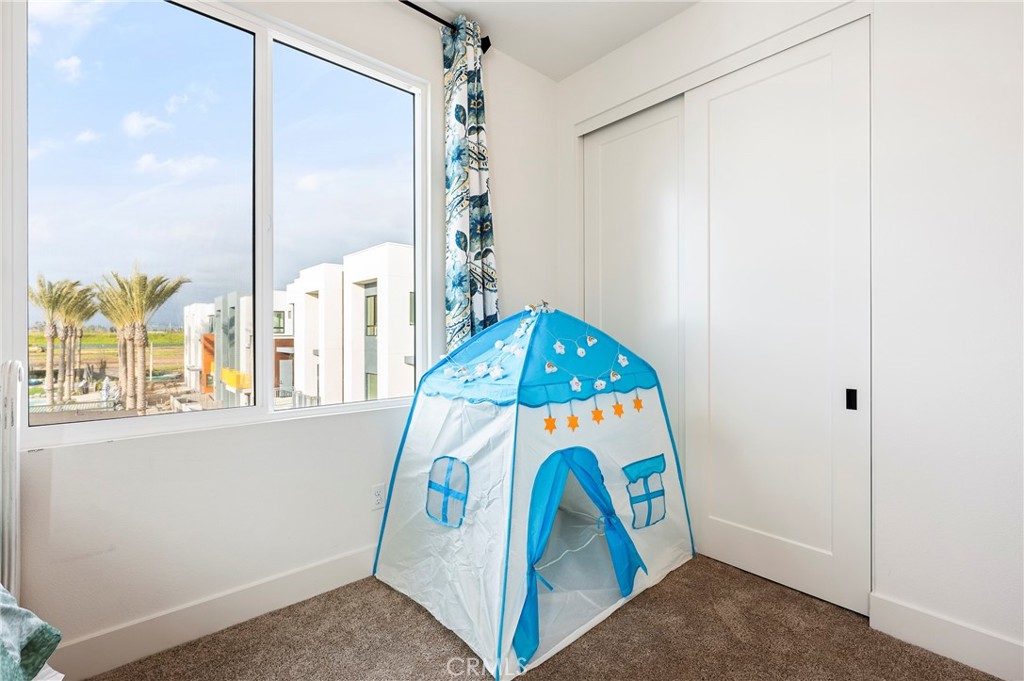 Tustin Acres (TA) - Residential Lease