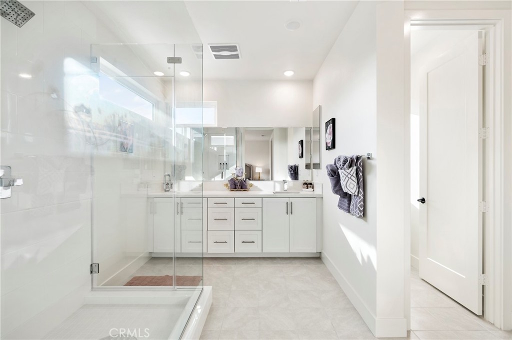 Tustin Acres (TA) - Residential Lease