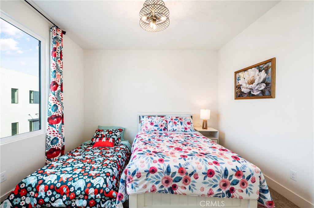 Tustin Acres (TA) - Residential Lease