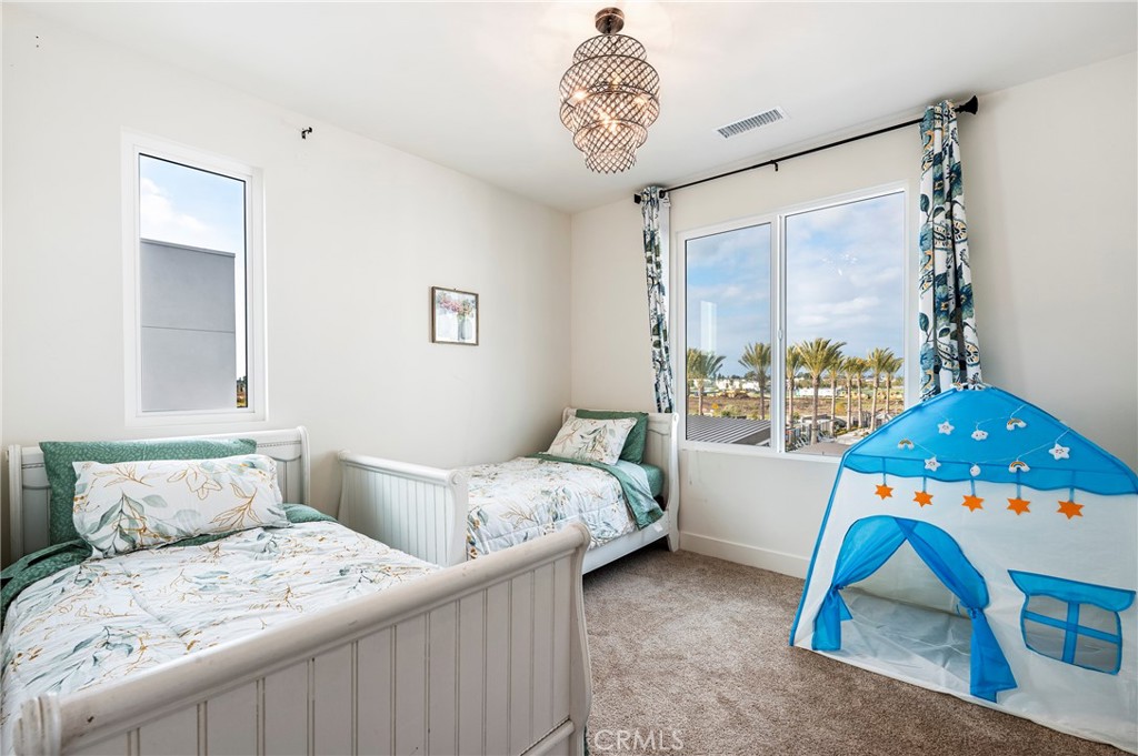 Tustin Acres (TA) - Residential Lease