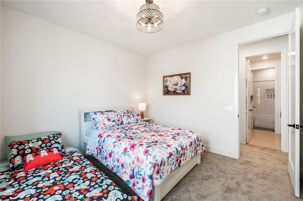 Tustin Acres (TA) - Residential Lease