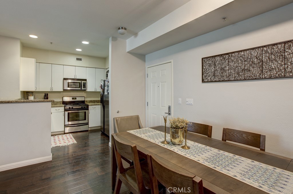 1801 E Katella Avenue 1048