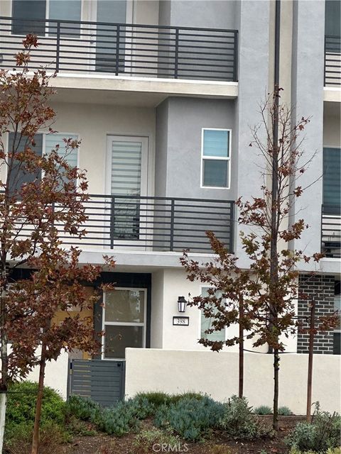 398 Merit Irvine CA 92618