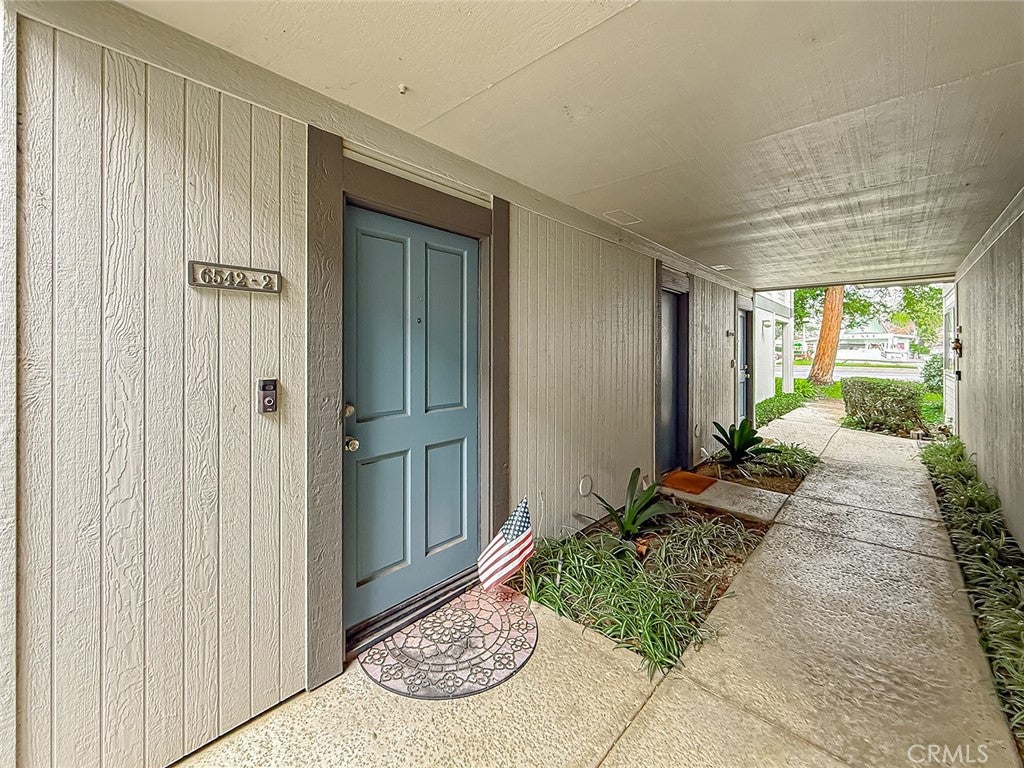 6542 Stoney View 2