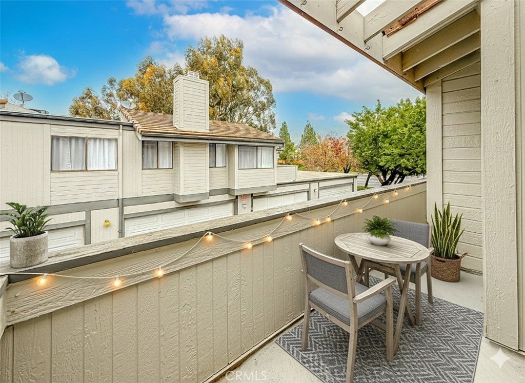 6542 Stoney View 2