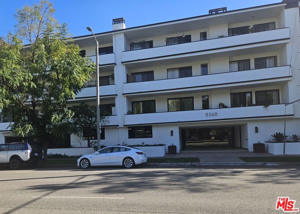 Photo of 8568 Burton Way #206, Los Angeles, CA 90048 (MLS # 26667669)