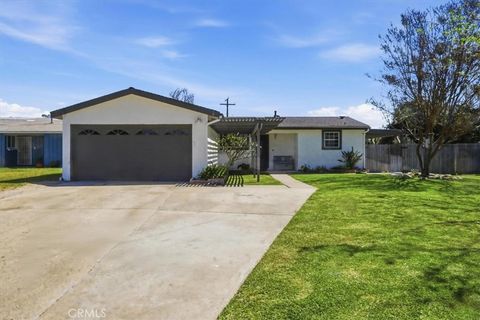 Photo of 732 N Hartley St, West Covina, CA 91790 (MLS # CV26064227)