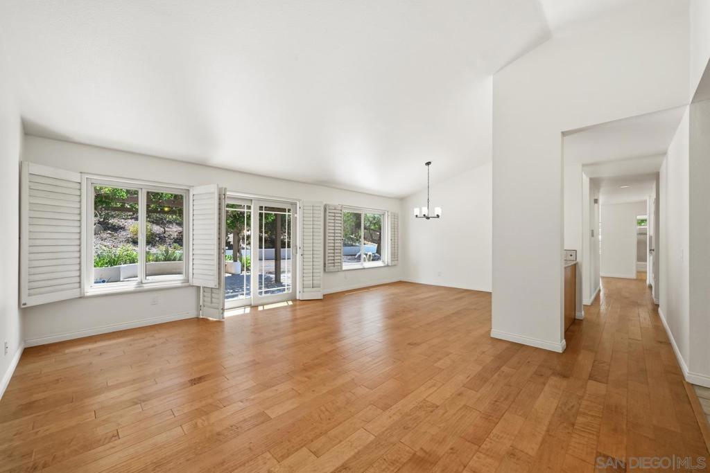 16490 Bridlewood