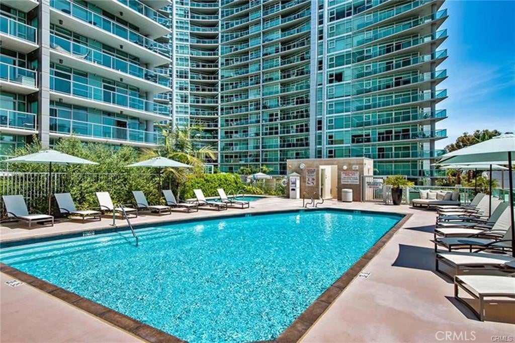13650 Marina Pointe Drive