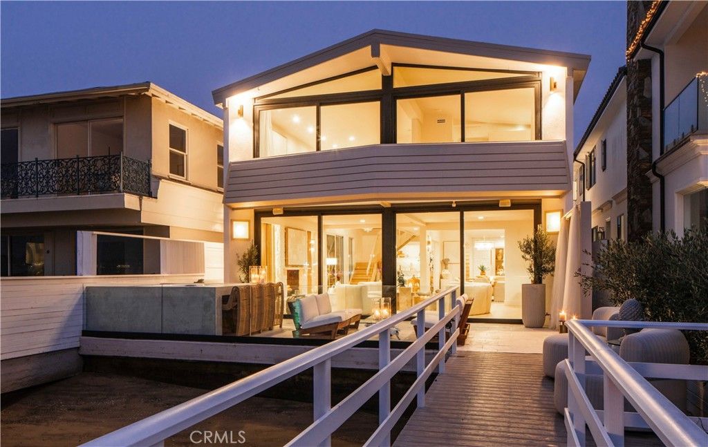 Photo of 1344 W Bay Avenue, Newport Beach, CA 92661 (MLS # NP26003179)