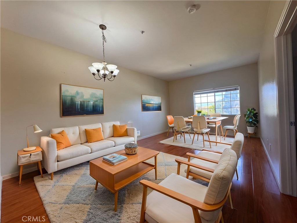 303 N Nicholson Ave 307