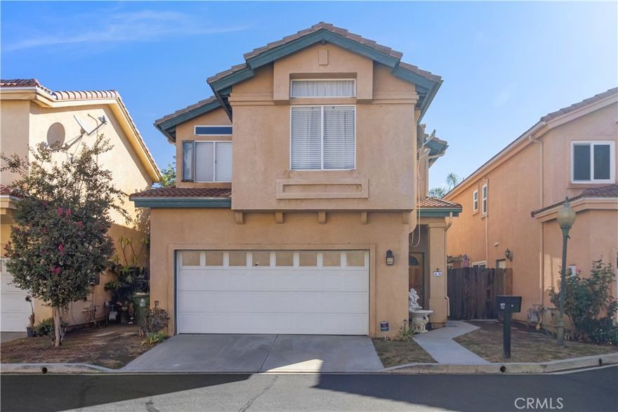 Affordable rare 4 bedrooms and 2.5 bath townhome, no common walls with nearly 2000 sq ft living area. This spacious residence offers an ideal combination of comfort ,space and convenience. Its open floor plan with soaring ceiling and abundant light adds warmth and charm to the property. It features living room with fireplace that is adjacent to the dining area. Kitchen is a show stopper with stainless steel appliances, beautiful countertop and designer backsplash that connects to the breakfast area. Upstairs the expansive primary suite showcases high ceiling, natural light, and  huge walk-in closet. Three additional bedrooms and 2 full bathrooms provide comfort and relaxation. Additional highlight include a 2 car garage with direct access and very low HOA fee.