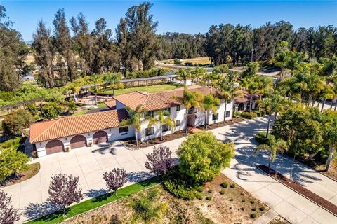 Photo of & 846 Via Concha RD, Nipomo, CA 93444 (MLS # SC26094173)